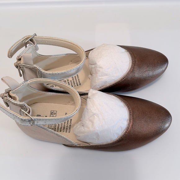 Gap Kids angle-strap ballet flat size 12 - Picture 3 of 5